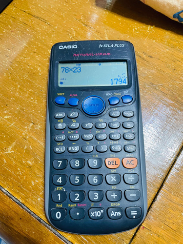Calculadora Casio  Fx-82 La Plus Usada
