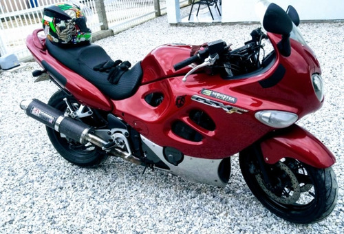 SUZUKI GSX 750F