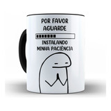 Caneca Meme Instalando Paciência Flork Alça Preta + Caixa