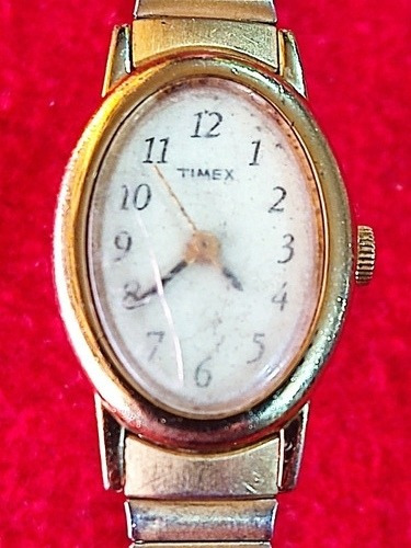 Reloj Vintage Mujer, Timex Quartz, Dorado, Para Servicio.