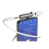 Adaptador Convertidor Dual iPhone 2 En 1 Carga Y Audio 3.5mm