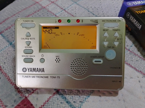 Metrônomo Afinador Digital Yamaha Tdm-75