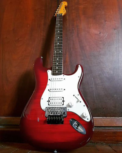 Guitarra Fender Photoflame Japan