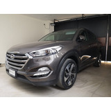 Hyundai Tucson 2018 Limited Tech Navy.  Solo 38,000 Kms