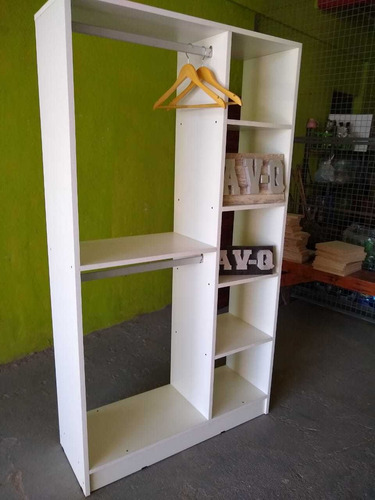 Mueble Exhibidor Perchero Comercial Mostrador De Ropa Barral