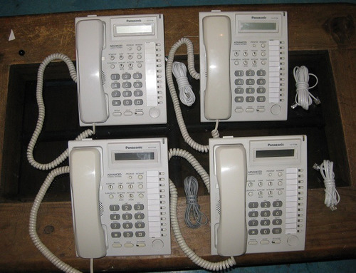 Paquete 3 Telefonos Multilinea Panasonic Kx-t7730