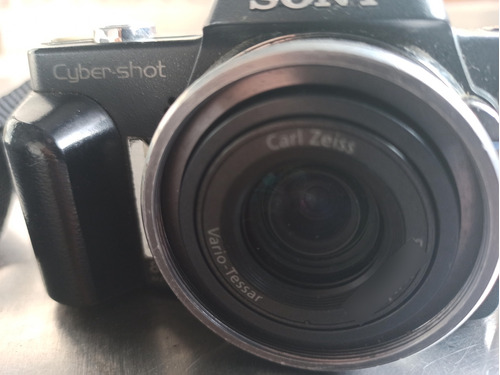 Camara Fotografíca Ciber Shot Sony 8.1 Megapíxeles 