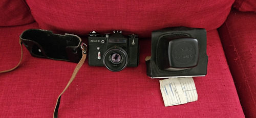 Camara Zenit E