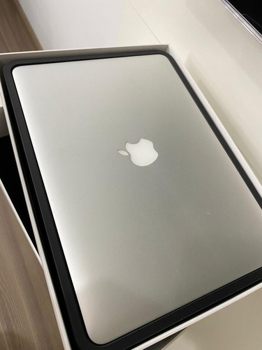 Macbook Air13 (2015) Modelo A1466 