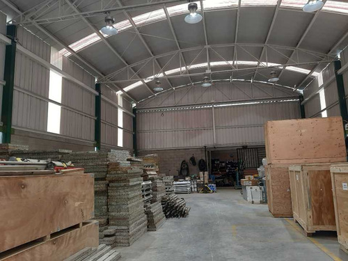 Venta De Bodega Industrial Ubicada En La Variante Aeropuerto Hipodromo