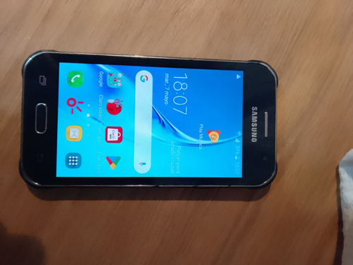 Celular Samsung Galaxy J1 Ece 