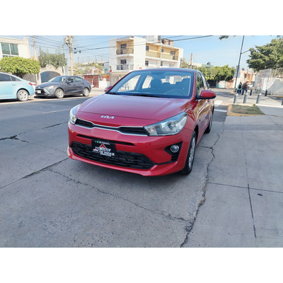 Kia Rio 1.6 L Sedan Mt
