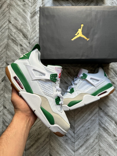 Tenis Jordan 4 X Sb Verde Pino Talla 25