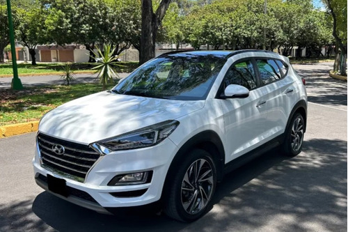 Hyundai Tucson Límited Tech 2.4