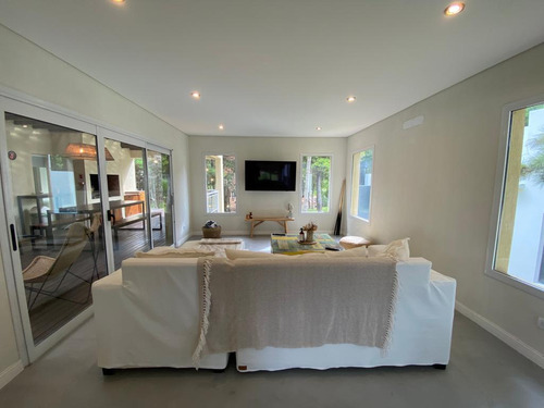 Casa En Venta Costa Esmeralda Barrio Deportiva - Imagen 4