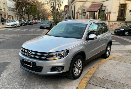 Volkswagen Tiguan 2.0 Tsi Sport Style 200cv At 2013