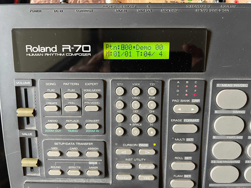 Roland R70