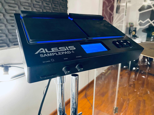 Batería Electrónica Alesis Samplepad 4