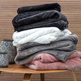 Cobertor Solteiro Kacyumara Soft Liso 1,50x2,20m Blanket 300