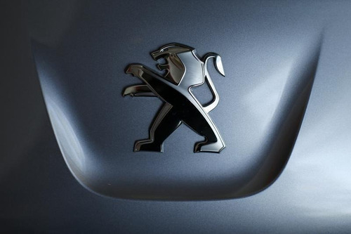 Emblema Peugeot 208 2008 Logo Peugeot Delantero Original Foto 2