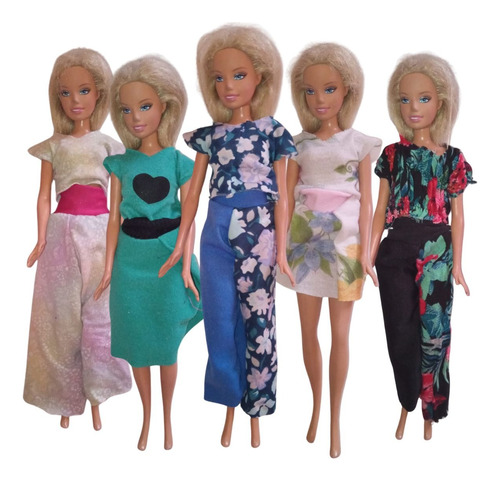 Ropa De Muñeca Barbie X10 Conjuntos Mas 4 Accesorios