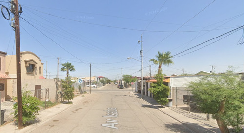 Casa En Remate Bancario En Av Isaba, Residencial Del Prado, Mexicali -ngc