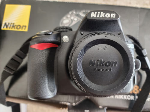  Nikon Kit D3100 +  Lente 18-55mm Vr Dslr - Seminova