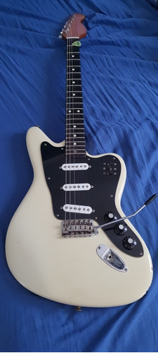 Guitarra Giannini Supersonic 