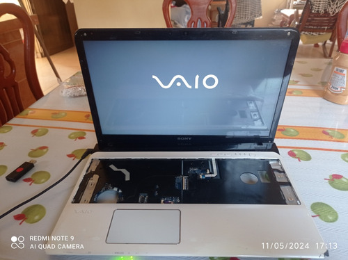 Laptop Sony Vaio Completa Para Piezas 