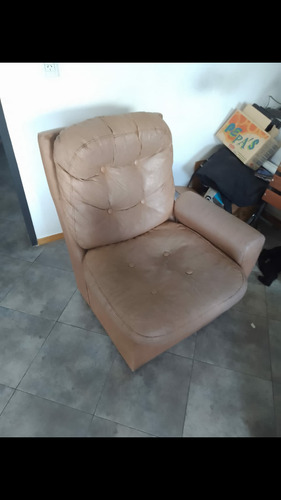 Sillon Individual Que Forma Tres Cuerpos Leer Info