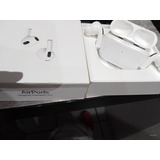 Apple AirPods (3ª Generación) Con Caja De Carga Magsafe