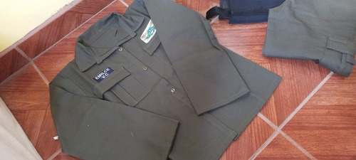 Camisa En Temática Gendarme, Conjunto