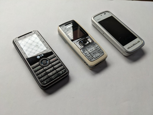 Lote Celulares Nokia 2310 + Nokia 5233 + LG Gx200