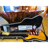 Fender Stratocaster American Deluxe Amber .. Custom Standard