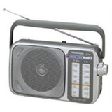 Radio Panasonic. Individual Plateado