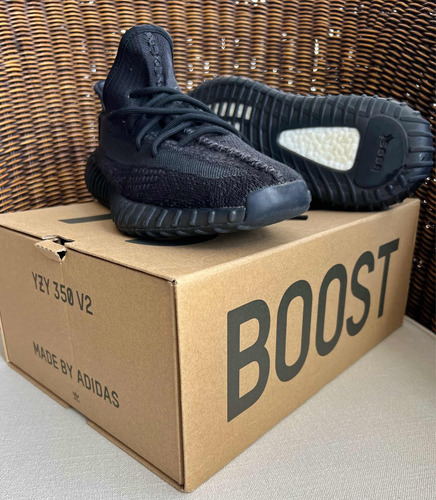 Tenis Yeezy Boost 350 V2 100% Original