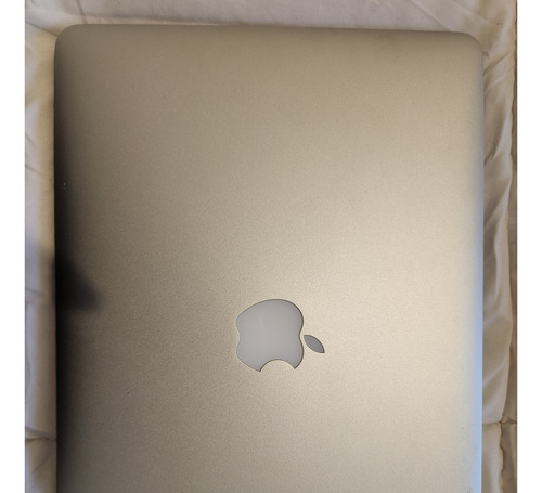 Macbook Air  2015 I7 8gb