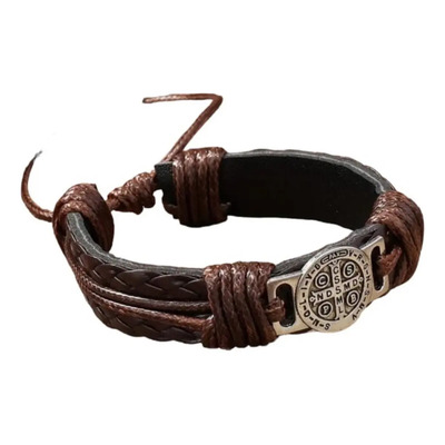 Pulsera San Benito: Protección Contra Las Maldiciones La