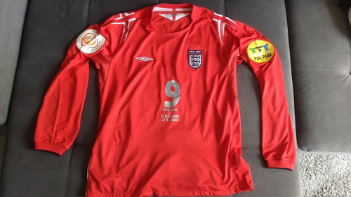 Camisa Manga Longa Oficial Da Inglaterra Umbro Preparada Para Jogo Modelo Jogador Wayne Rooney #9 - Com Patches