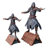 Ezio (versão Pequena) - Assassin's Creed - Action Figure