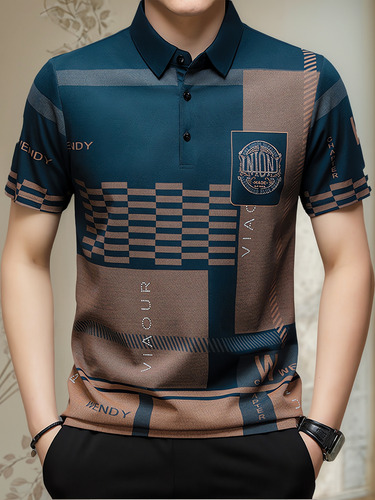Camisa Polo Masculina Estampa De Letras Lapela E Botões Novo