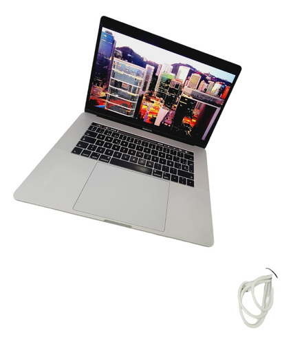 Macbook Pro A1990 Core I7 16gb Ram 500gb Ssd 2018 15.6 