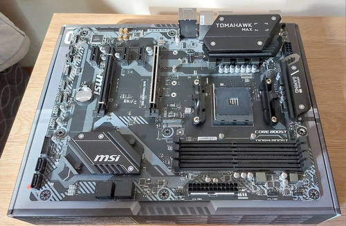 Placa Mãe Amd B450 Msi Tomahawk Max Am4