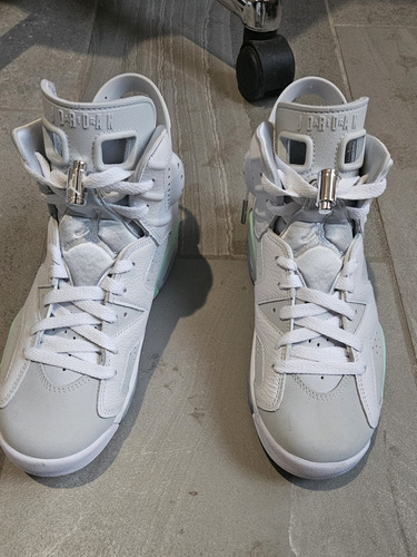 Jordan 6  Foam Mint  24 Cm