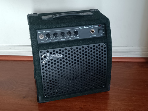 Amplificador De Bajo Johnson Warrior 15b