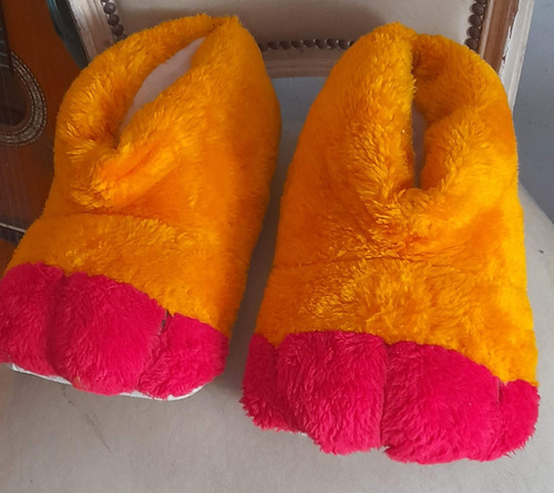 Pantuflas Gigantes  Peluche Rellenas 