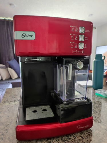 Juego Cafetera Oster, Air Fryer Imusa 5.6 Y Batidora B & D