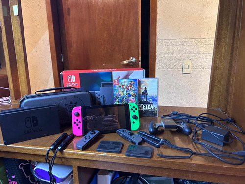 Nintendo Switch Usado, Controles Extra + Juegos + Funda