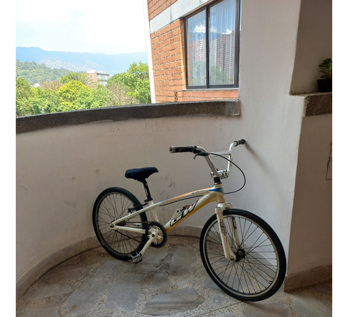 Bicicleta De Bicicroos Medellín -calazan