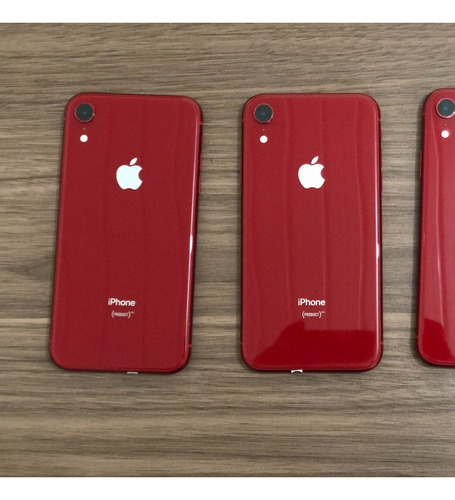 Apple iPhone XR 64 Gb 